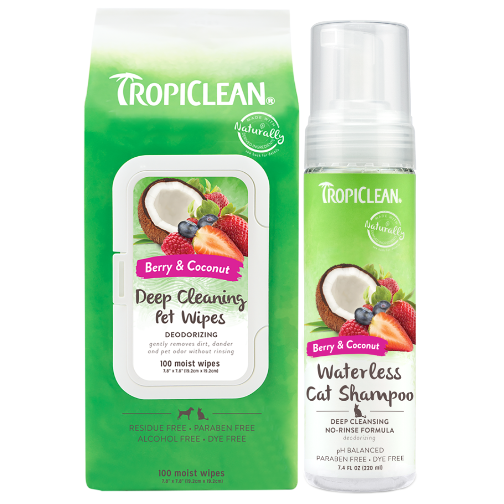 TropiClean Berry & Coconut Waterless Cat Shampoo and Wipes in a Bundle