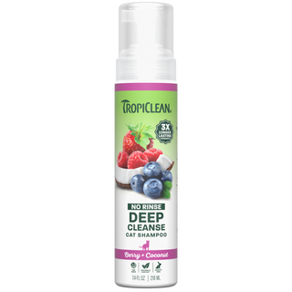 TropiClean deep cleanse cat no rinse shampoo bottle with on a white background